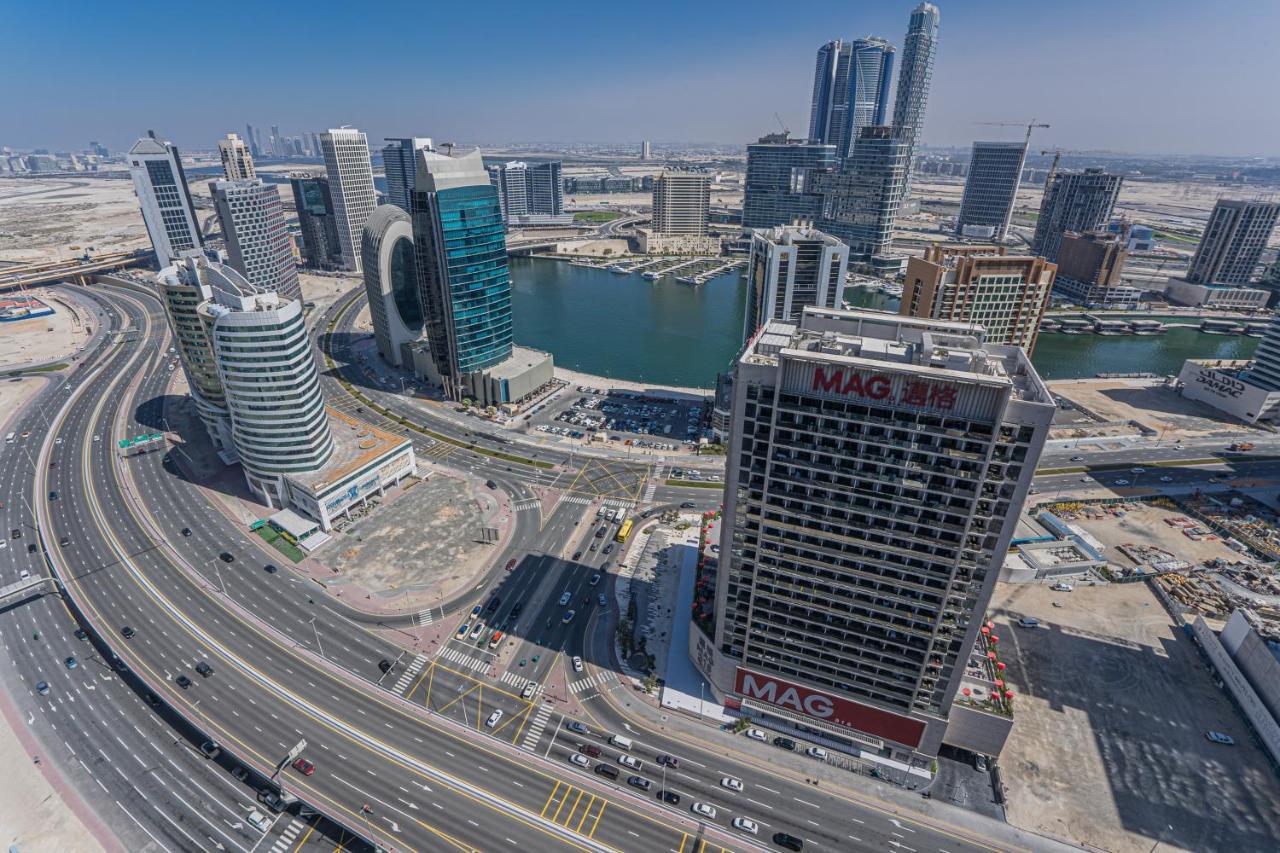 Higuests - Spacious Studio With City Views Near Dubai Mall Extérieur photo