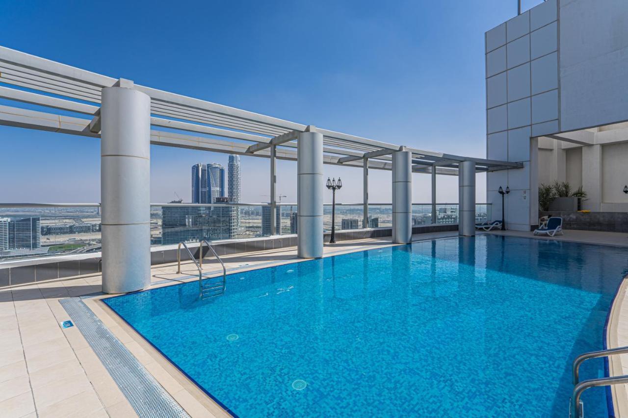 Higuests - Spacious Studio With City Views Near Dubai Mall Extérieur photo